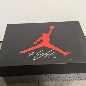 Jordan 4
